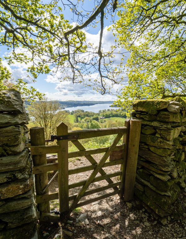 10 GREAT Day Hikes In England Including Walking Routes
